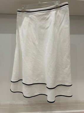 Ann Taylor White High-Low A-Line Skirt with Black Trim Linen